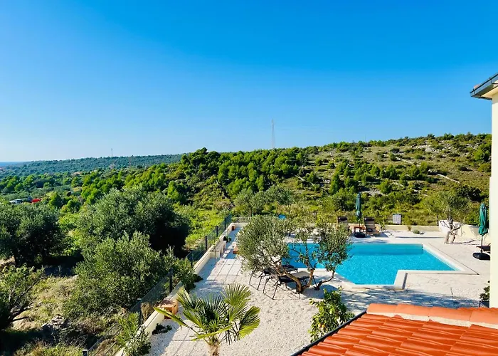 Appartement Traumhaftes Mit Pool