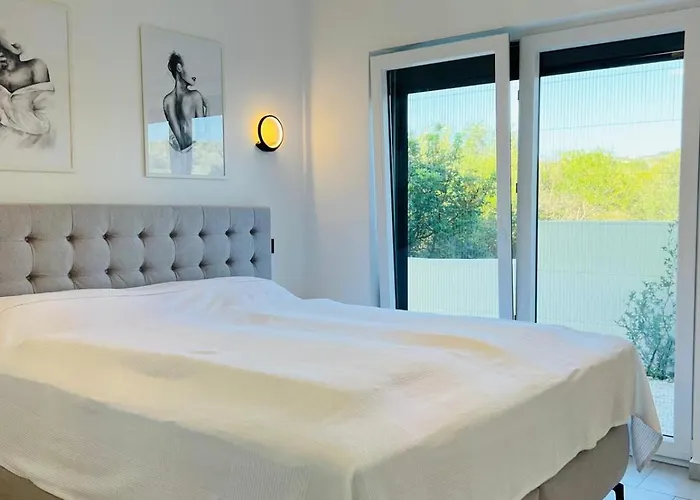 Lejlighed Traumhaftes Mit Pool