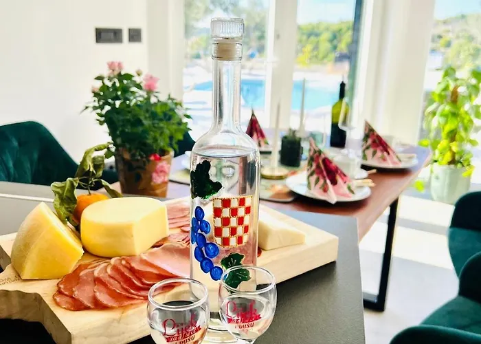 Appartement Traumhaftes Mit Pool *