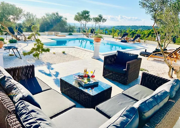 Appartement Traumhaftes Mit Pool *